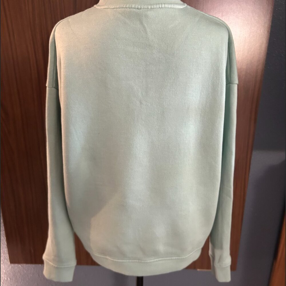 Cozy Earth City Scape Sweatshirt Size M - Picture 3 of 7